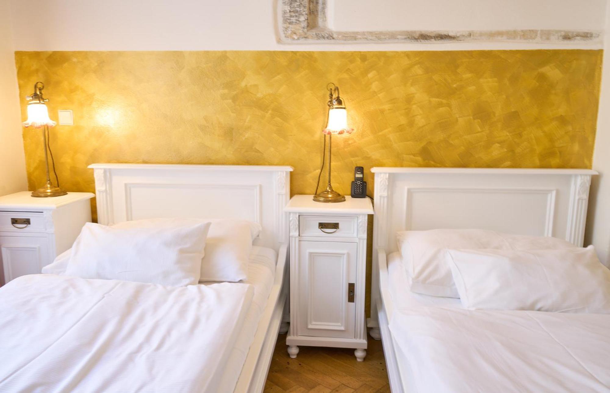 Hotel U Zlateho Jelena Prag